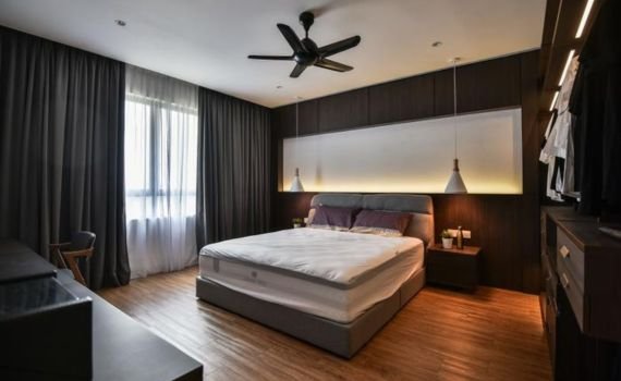 Fire-retardant hotel curtains
