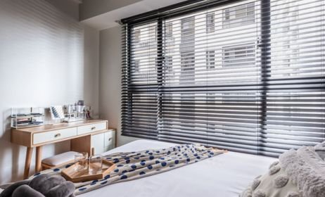 Bedroom Venetian blinds