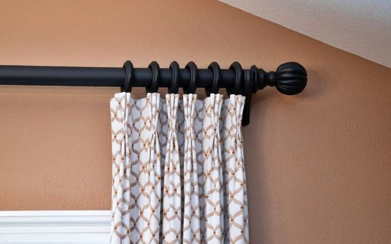 Hang Drapes On The Rod