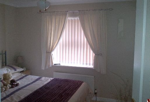 Cream Bedroom Curtains